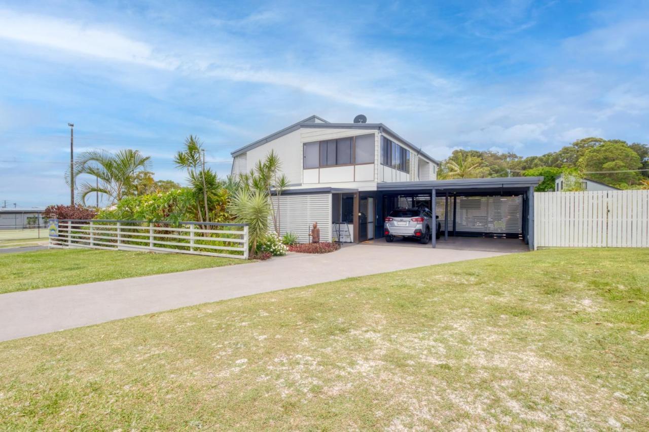 Little Salty Vibes Apartment Rainbow Beach Exterior photo